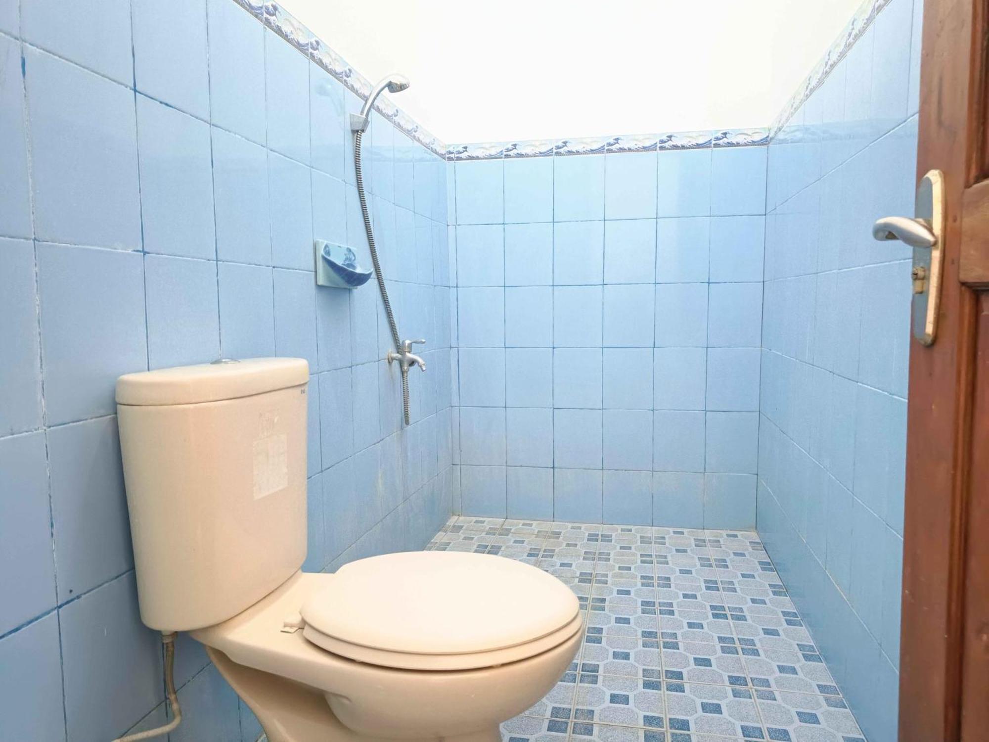 Jogo Segoro Homestay Mitra Reddoorz Near Pantai Sundak Gunungkidul Ngandong Zimmer foto